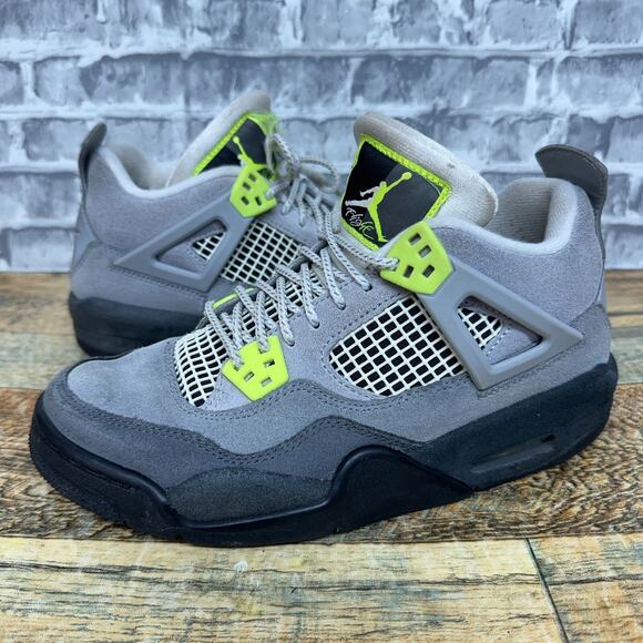 Nike Jordan 4 Retro SE Neon GS 95 Cool Grey Volt CT5343-007 Youth Size 6Y Rare - Picture 1 of 12